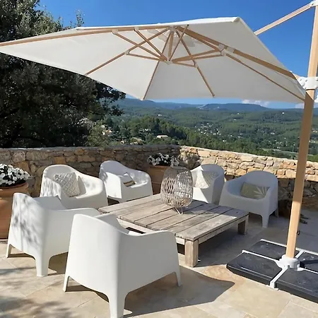 Quaint Villa With Private Pool In Flayosc France *